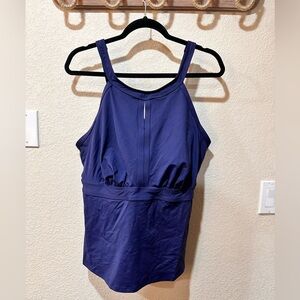 Navy blue Lands End swim top size 18 DD